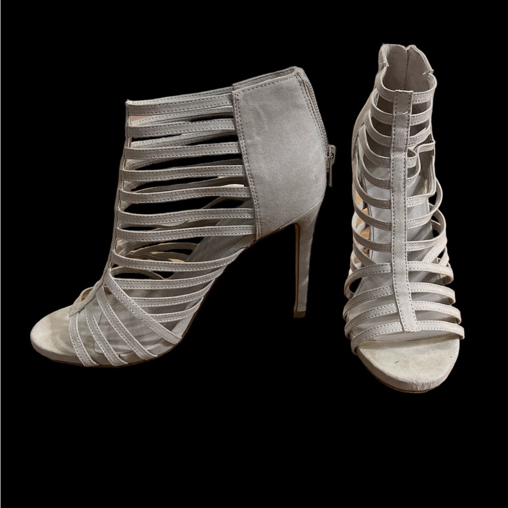 Madden Girl taupe nude tan beige cage strappy heels sz 6 perfect for holiday